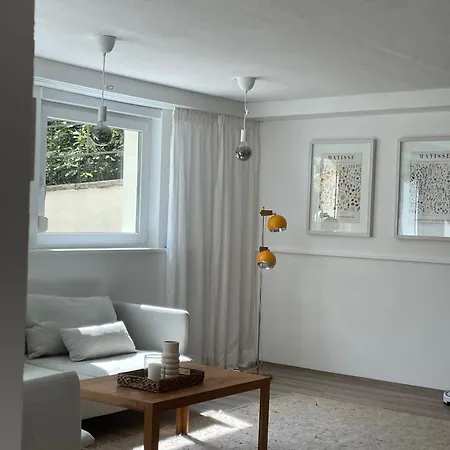 Gemuetliche Am Waldrand Appartement